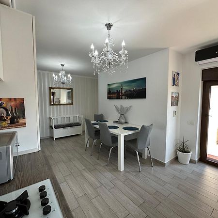 Venetia Apartament - Timisoara Apartment Ngoại thất bức ảnh