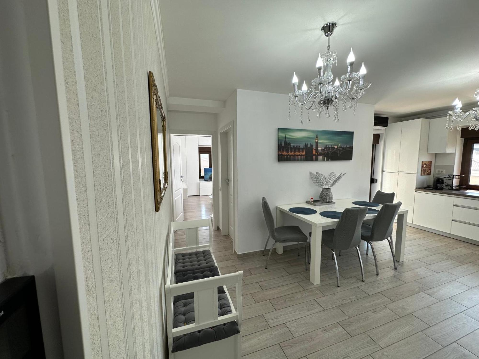 Venetia Apartament - Timisoara Apartment Ngoại thất bức ảnh